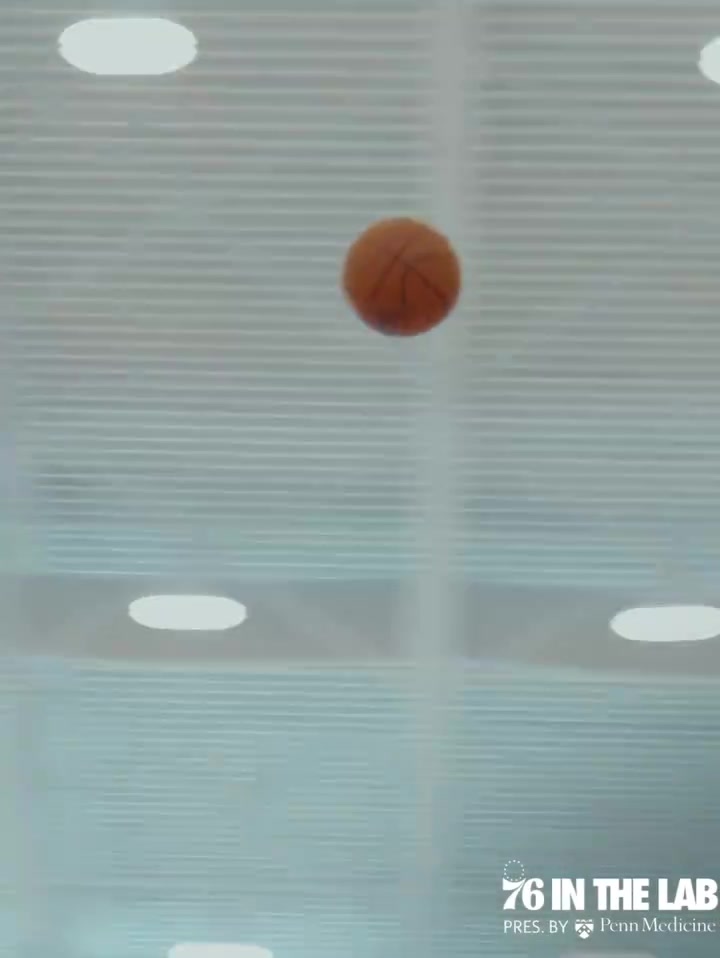 下赛季费城能走多远76人球星恩比德与乔治已经开始训练了