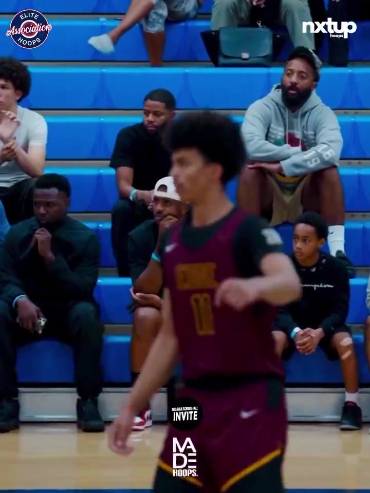 亲生的保罗儿子这脸随爹球风倒是不太像