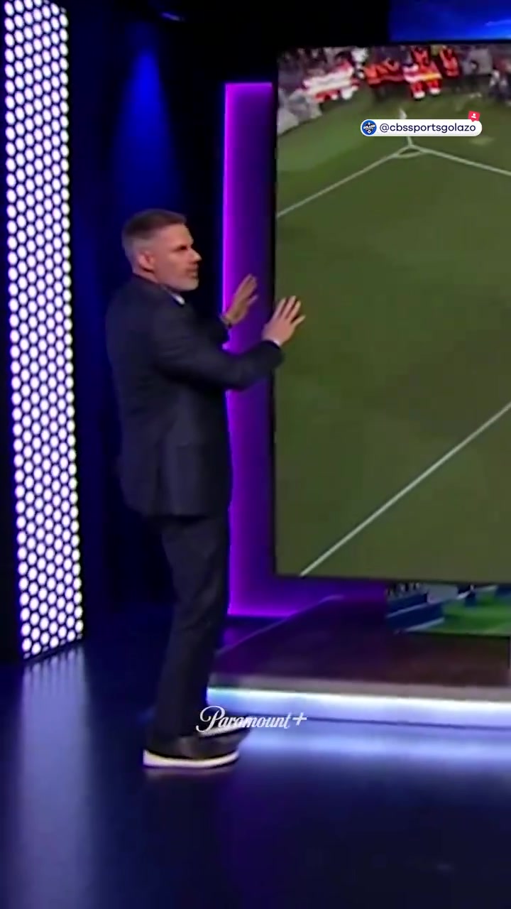 喜剧演员名场面卡拉格以为屏幕掉下来了亨利笑到流泪