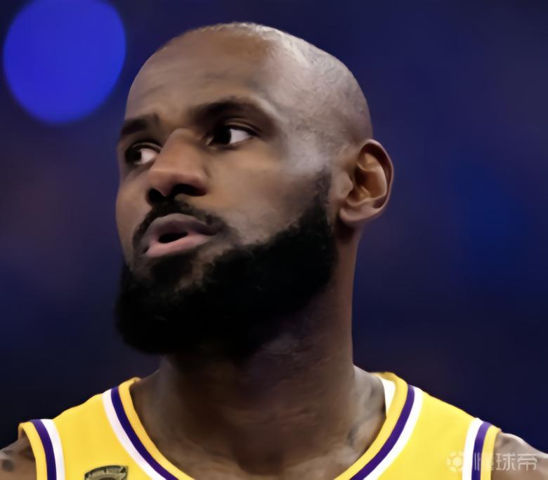 富保罗：詹姆斯原本已下定决心，但突然改变主意得重新考虑